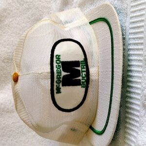 Trucker Hat: McGregor M Buctril